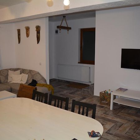 Cabana Din Padure Finis Esterno foto