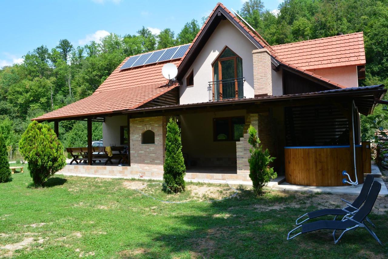 Cabana Din Padure Finis Esterno foto